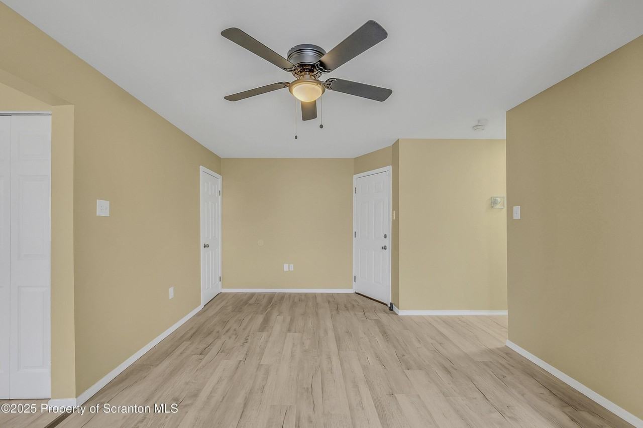 538 Birch St Apt 3 - Photo 6 of 18