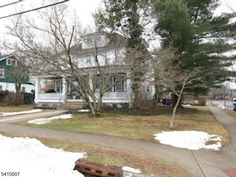 2 Grant Ave - Photo 4 of 9