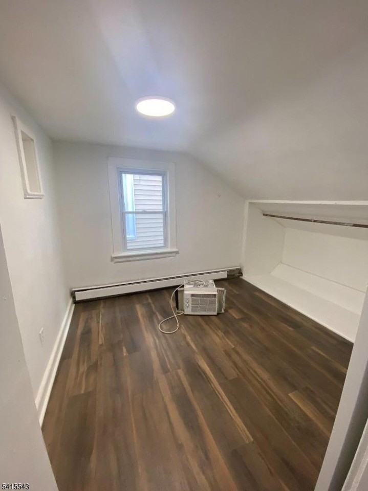 61 Highland St - Photo 7 of 13