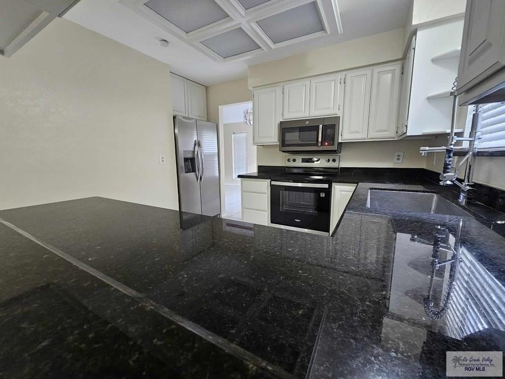 729 Winddrift St - Photo 6 of 22