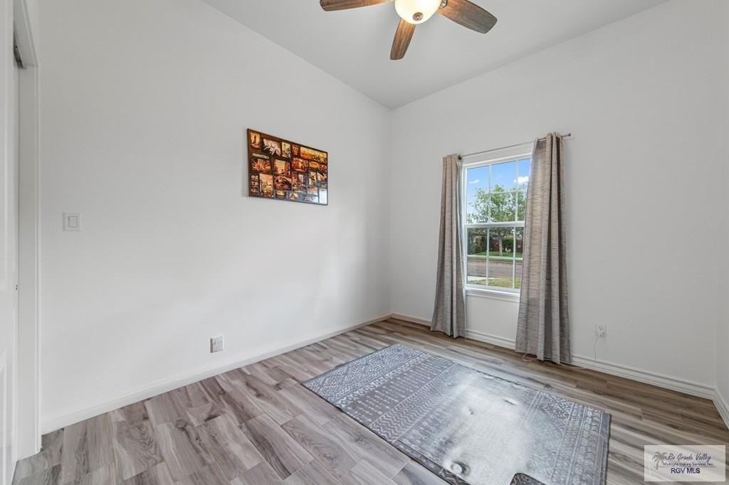 1722 Bush St - Photo 2 of 20