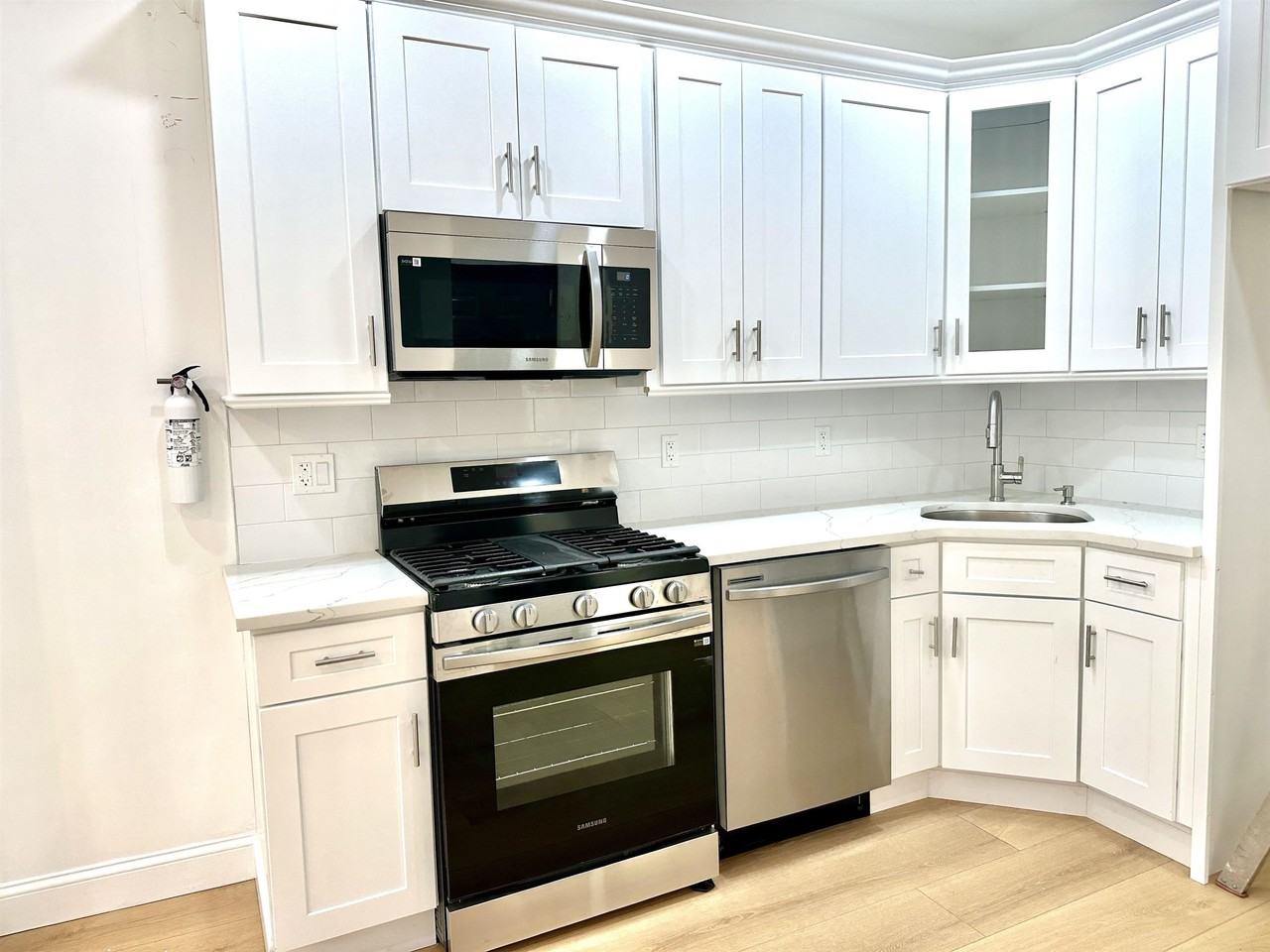 282 North St #2 - Photo 2 of 19