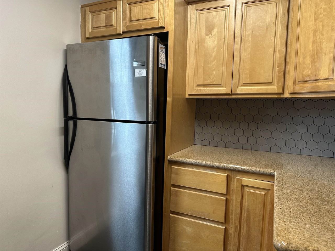 8600 Boulevard E #4G - Photo 7 of 20