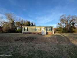 featured image of 113 Moores Landing Rd