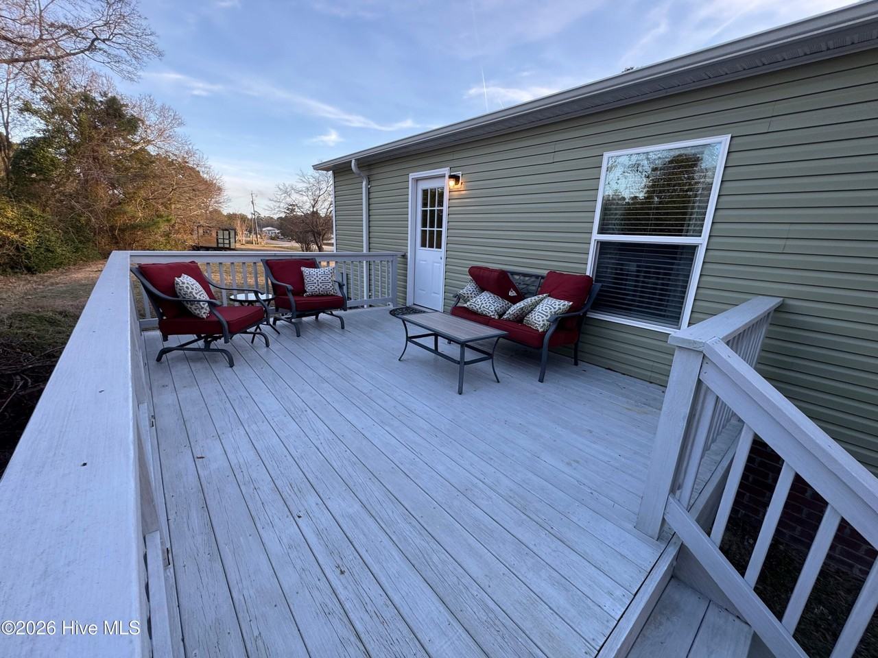 113 Moores Landing Rd - Photo 7 of 32