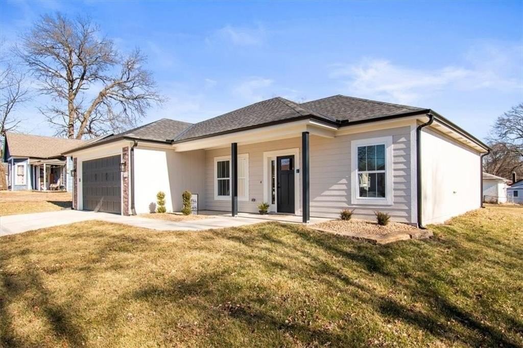 218 N Boardman St - Photo 2 of 26