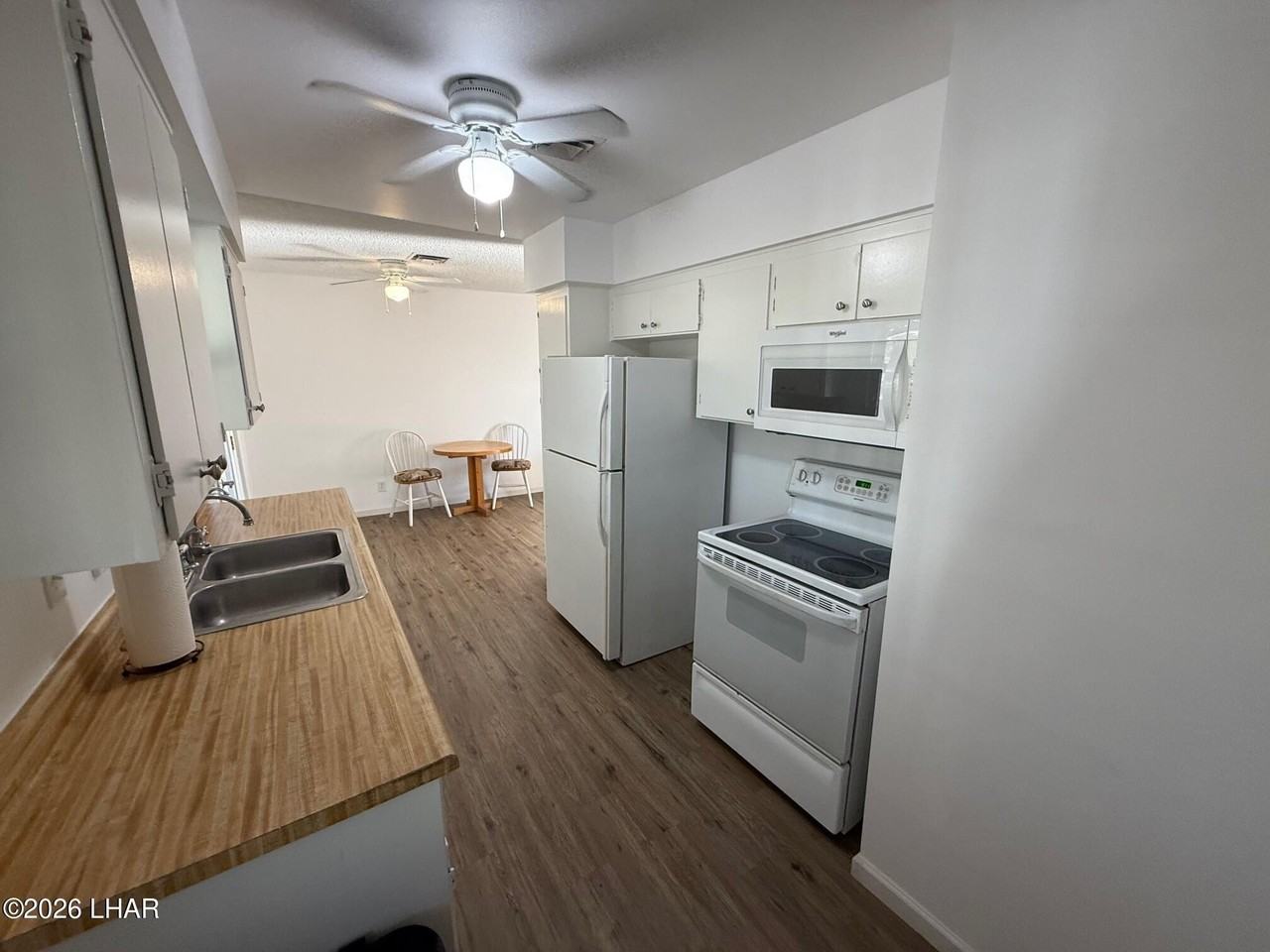 2059 Guest Ln - Photo 3 of 30