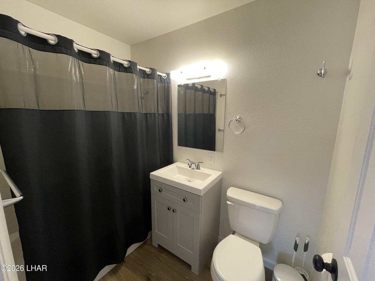 2059 Guest Ln - Photo 7 of 30