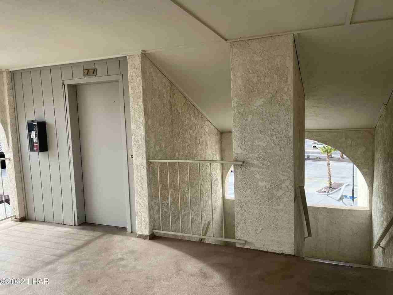 1720 Bahama Ave #B7 - Photo 3 of 27