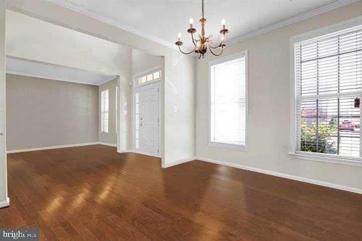 4818 Clarendon Dr - Photo 4 of 20