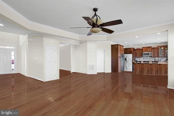 4818 Clarendon Dr - Photo 6 of 20