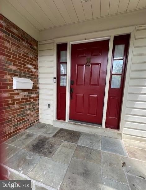 5303 Bradley Blvd - Photo 3 of 47