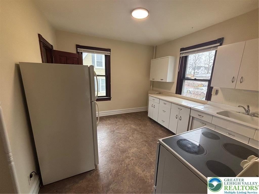 Dorney Ave - Photo 3 of 8