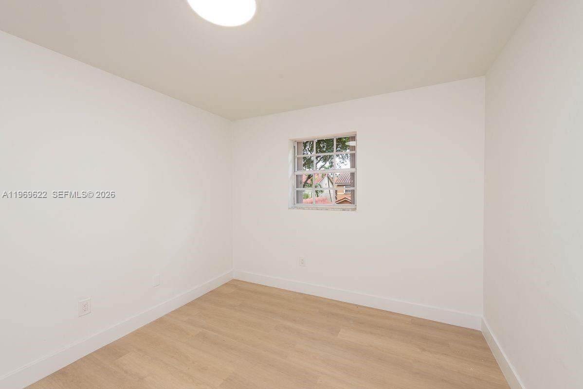 13912 Sw 103rd Ln #13912 - Photo 4 of 8