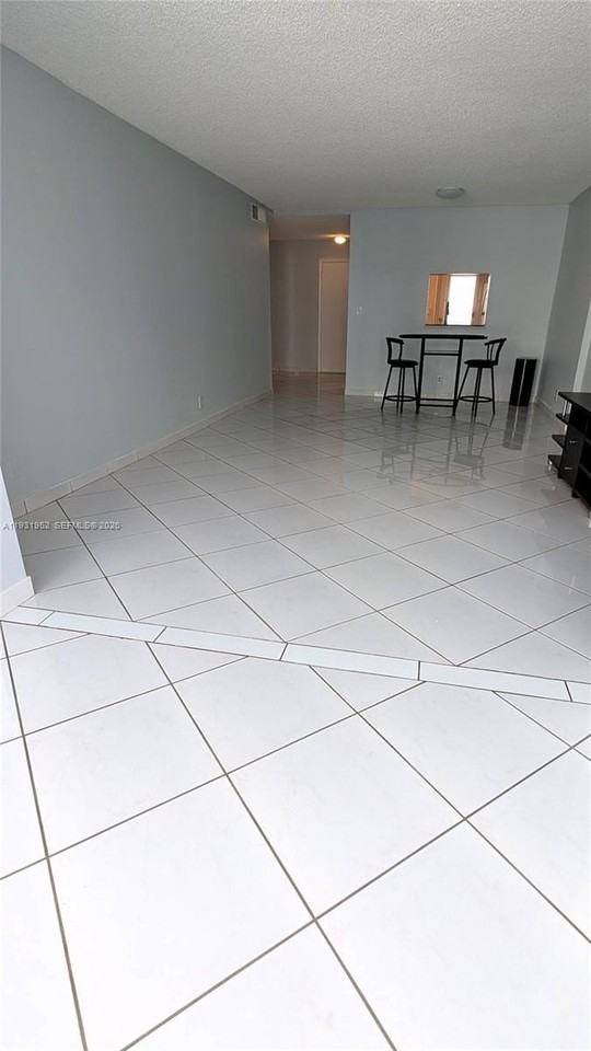 301 Ne 14th Ave #404