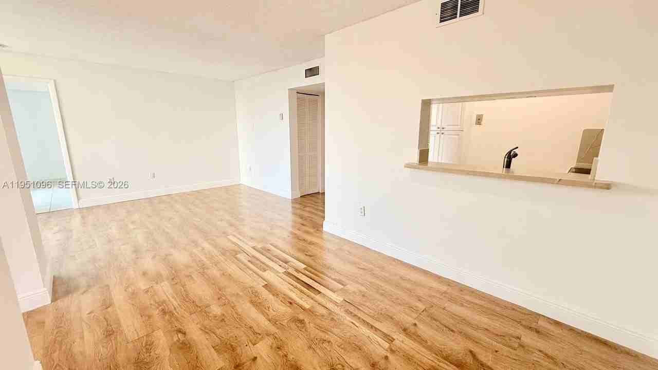 11800 Sw 18th St #511-4 - Photo 6 of 16