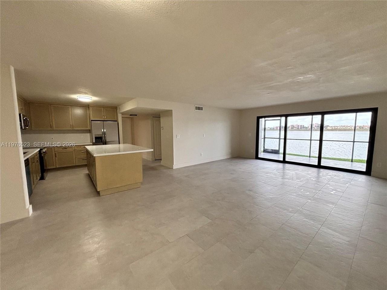 605 Ives Dairy Rd #102-7 - Photo 5 of 41