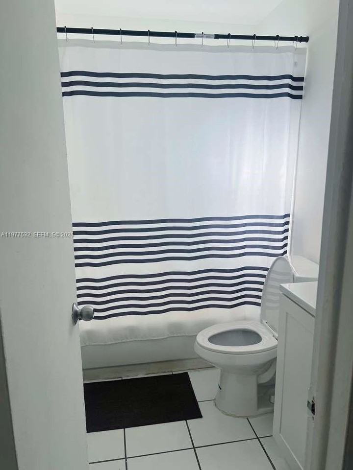 4435 Treehouse Ln #27H - Photo 5 of 19