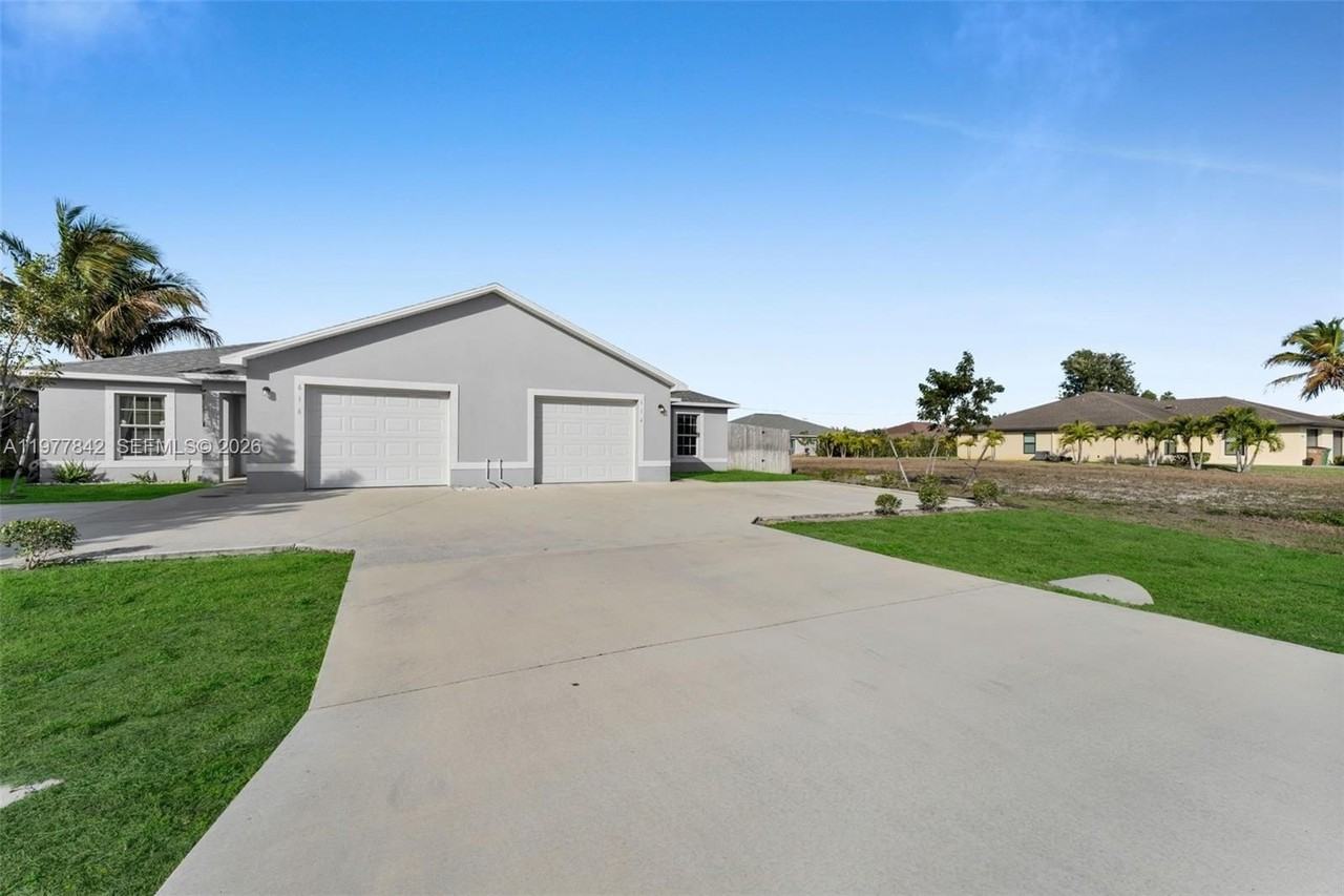 614 Sw 3rd Ct #614 - Photo 4 of 28