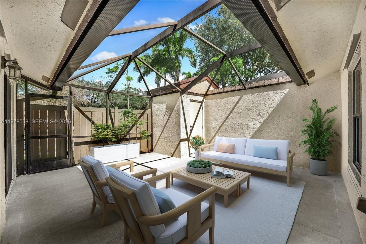 2616 Carambola Cir N #1702 - Photo 5 of 40