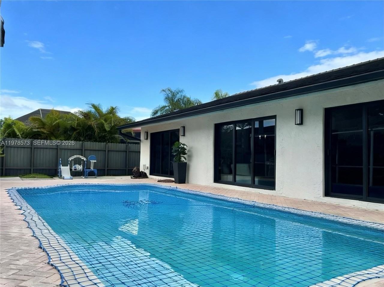 11104 Sw 139th Ct #0 - Photo 5 of 50