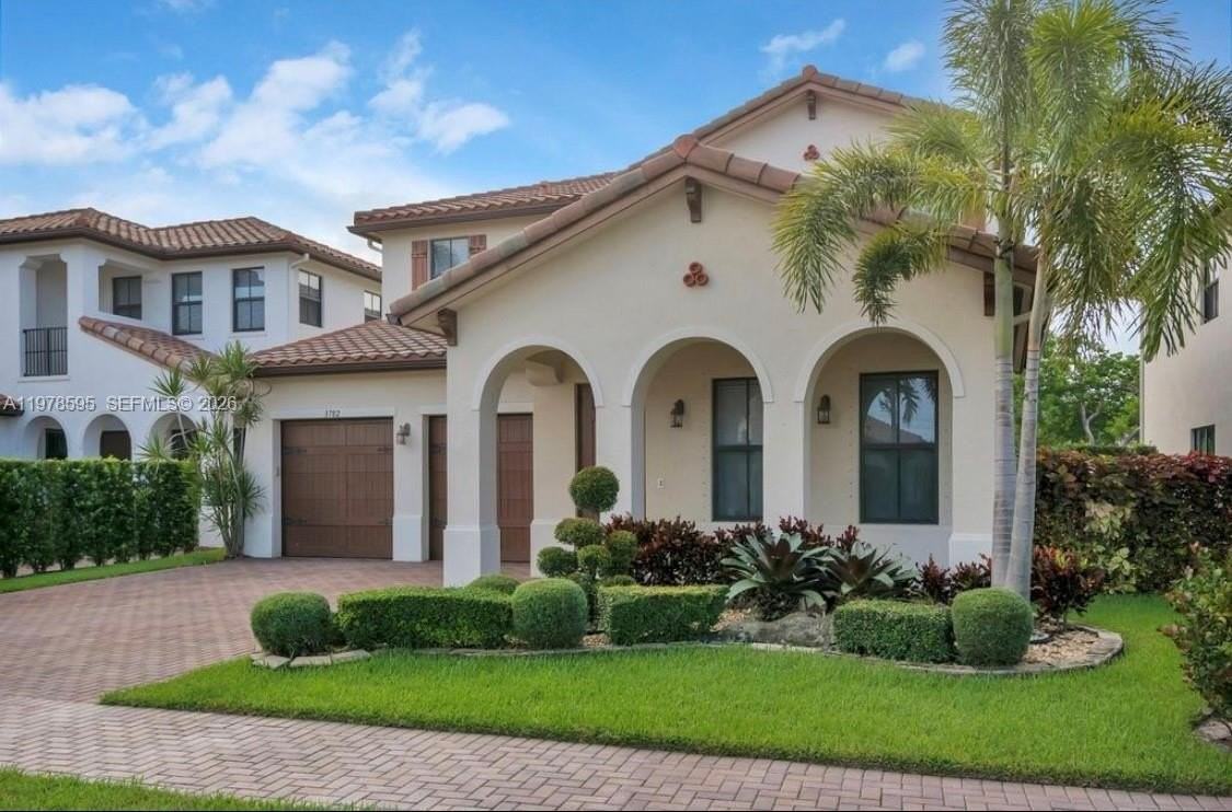 3782 Nw 85th Ter - Photo 2 of 18