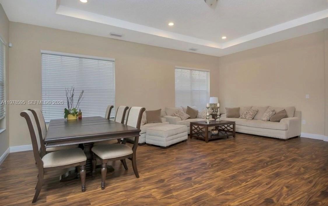 3782 Nw 85th Ter - Photo 7 of 18