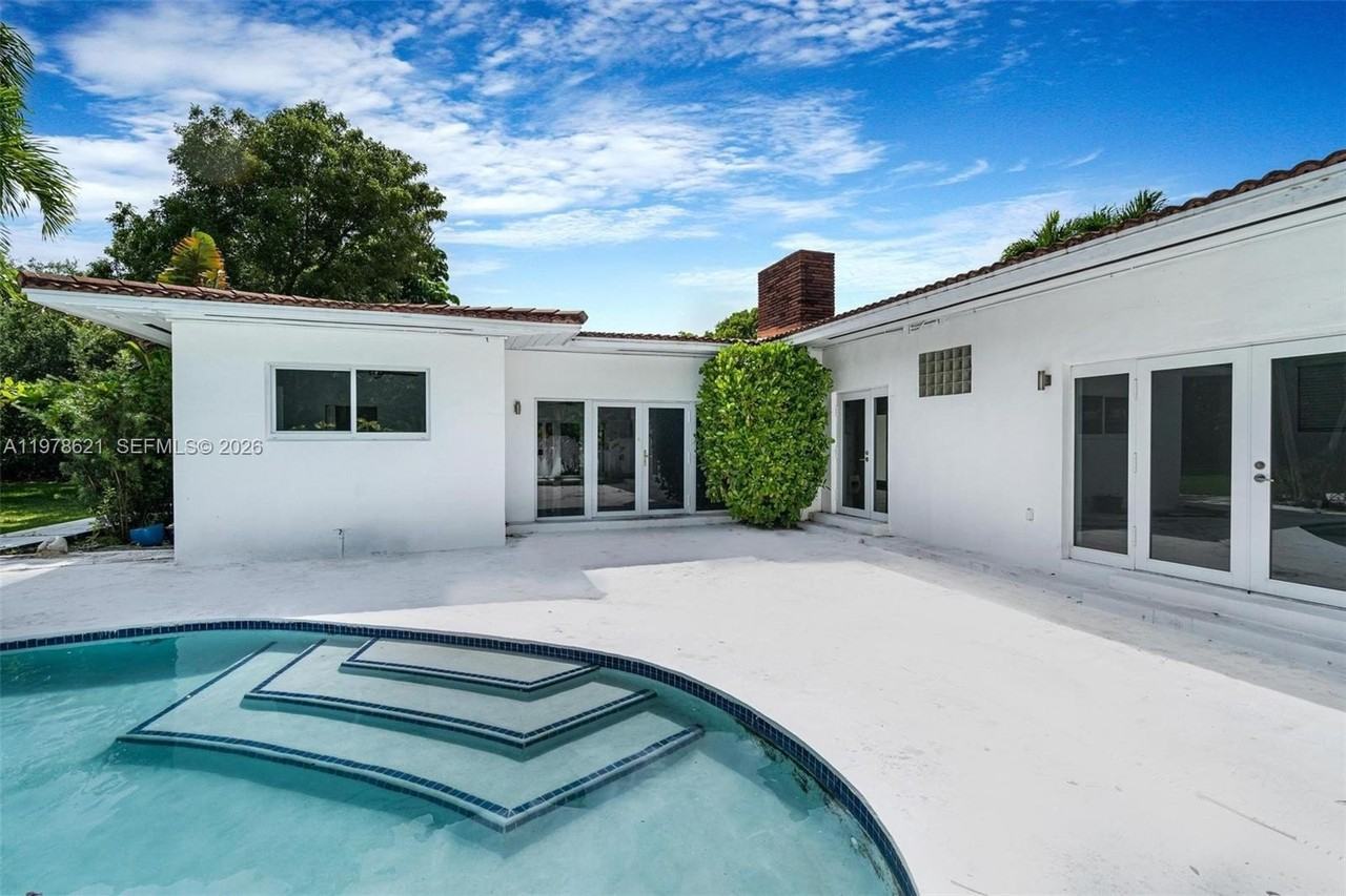 5714 Sw 80th St #0 - Photo 4 of 21