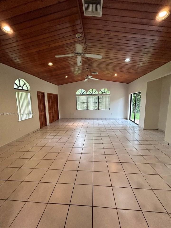 5001 Sw 90th Ct - Photo 6 of 6