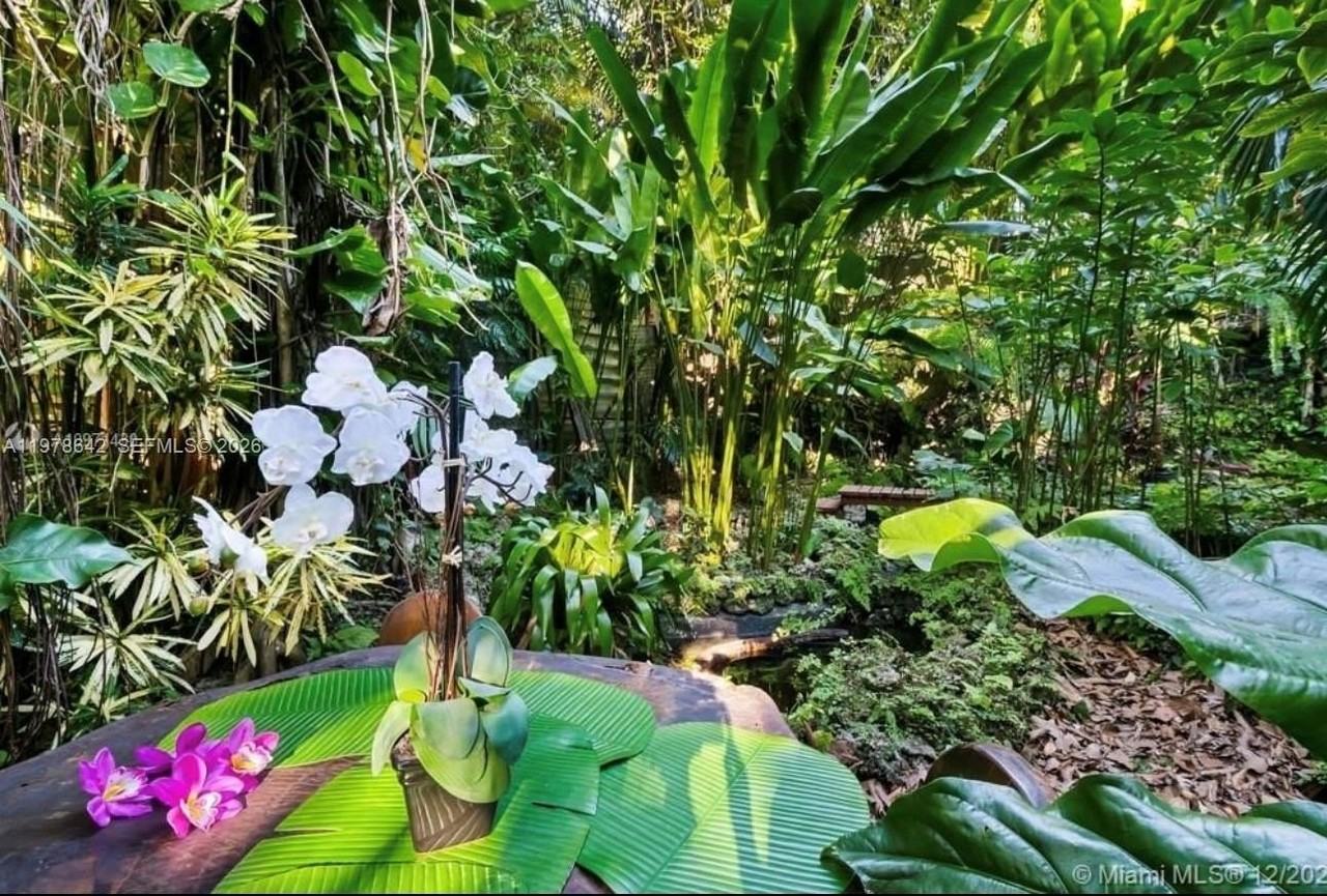 4895 Sw 88th St #00 - Photo 5 of 21