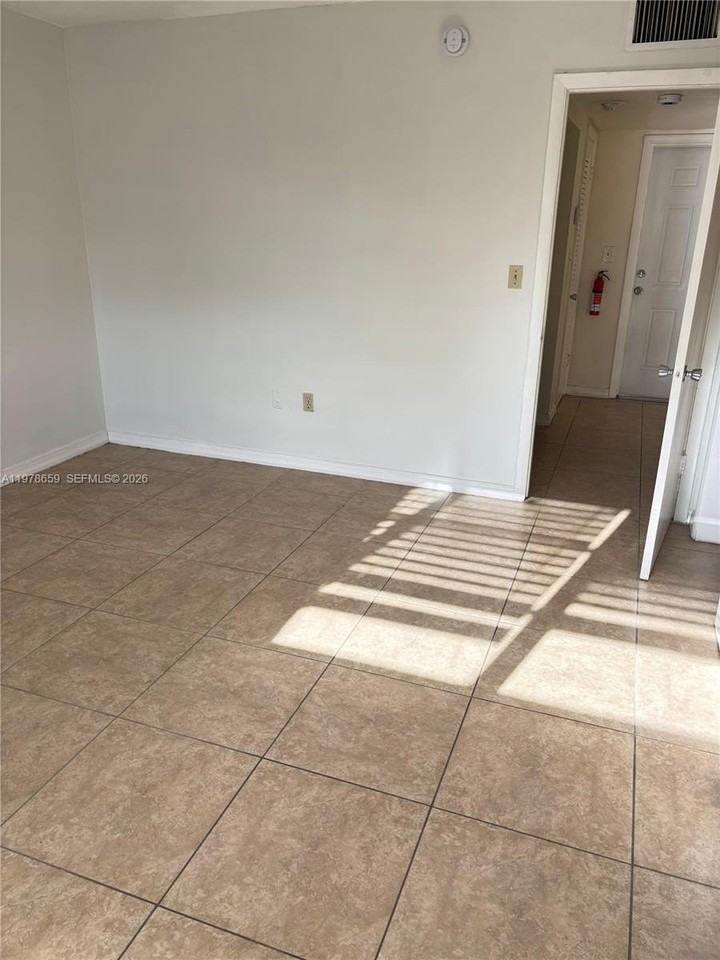 7310 Sw 82nd St #A219 - Photo 7 of 9