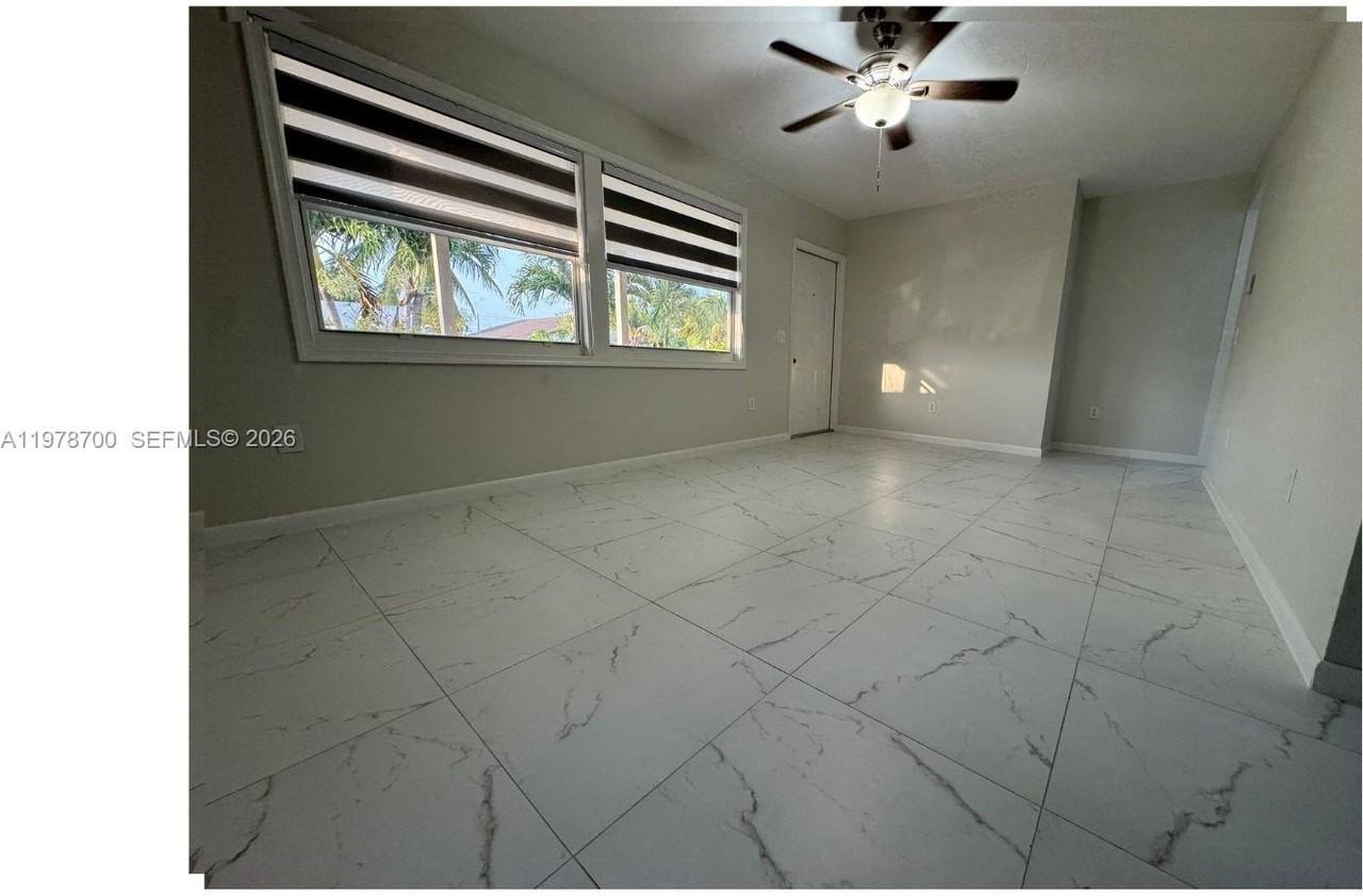 3644 Nw 12th St - Photo 6 of 16