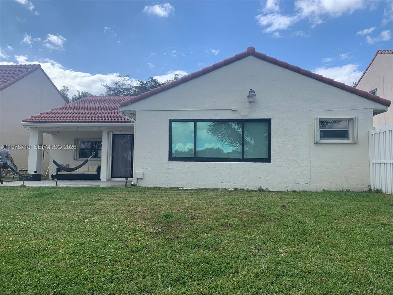 2925 E Aviary Dr #2925 - Photo 3 of 14