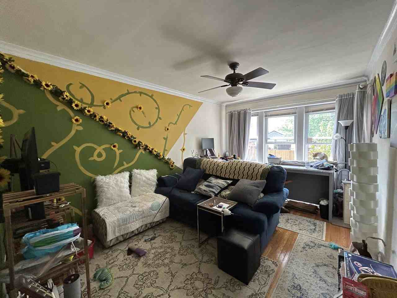 4621 N Rockwell St #3 - Photo 3 of 8