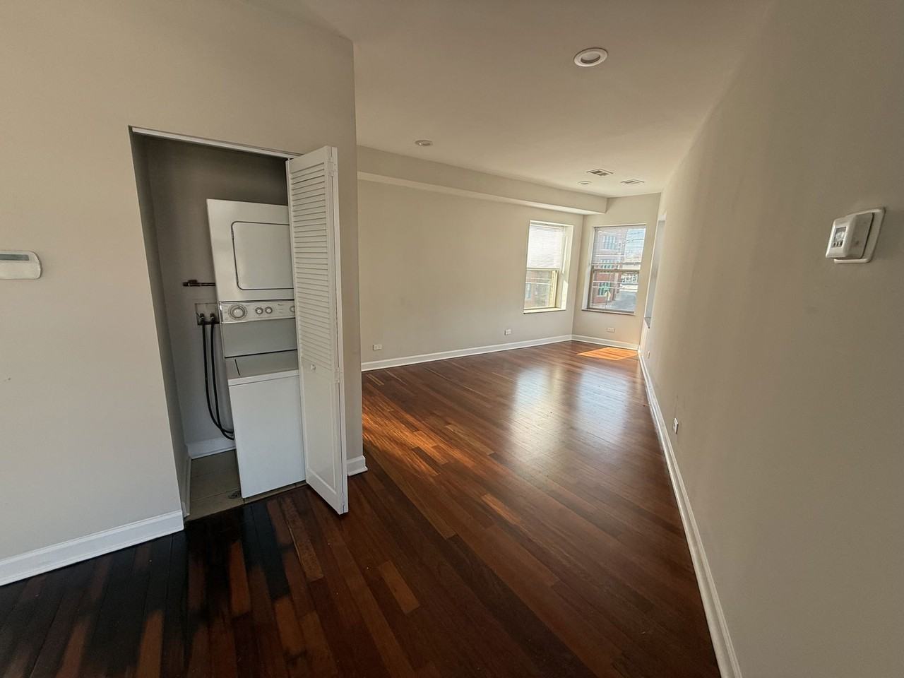 2048 W Touhy Ave #2 - Photo 2 of 8