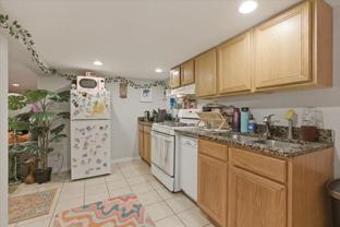 3727 N Bosworth Ave #G - Photo 1 of 1