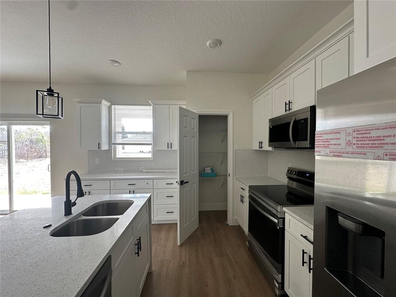 1323 E Derby Dr - Photo 6 of 21