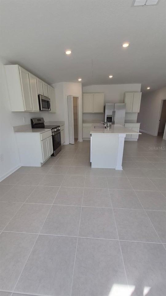 2913 YUKON TRAIL DRIVE - Photo 3 of 31