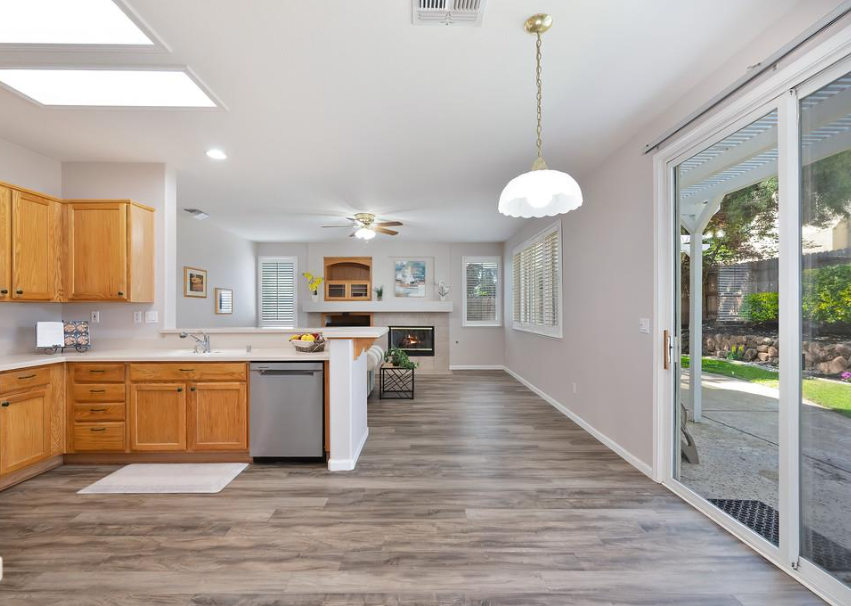 712 Willard Dr #1 - Photo 7 of 31