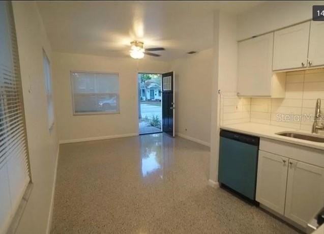 902 S Bruce St #B - Photo 3 of 36