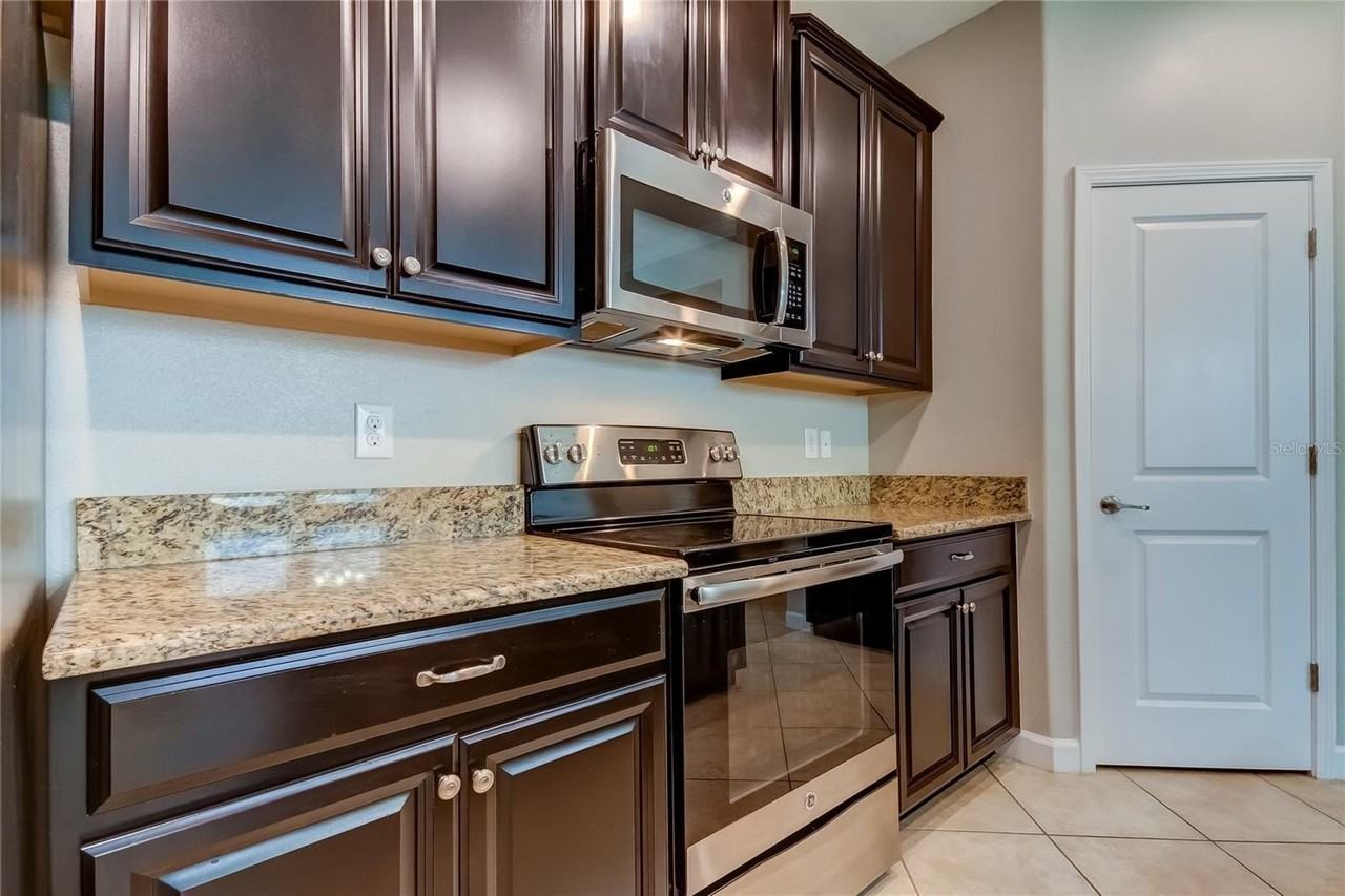 11024 Little Blue Heron Dr - Photo 5 of 22