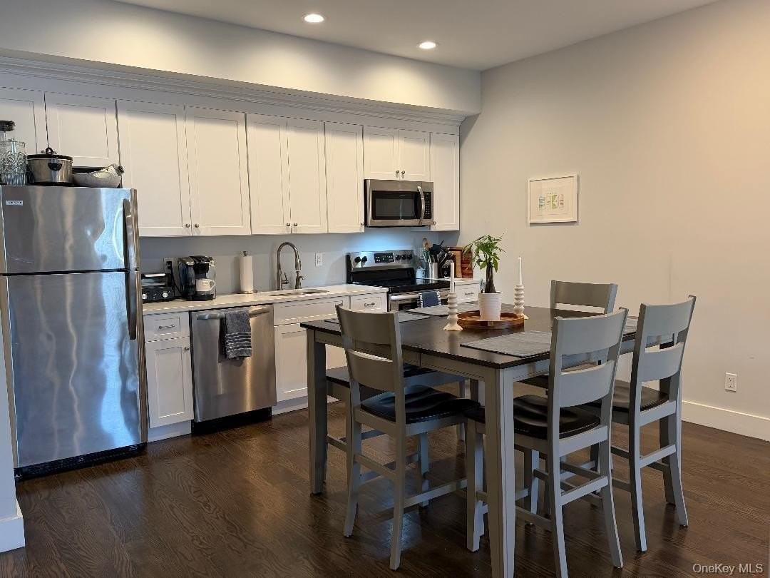 87 W Main St ## 89 - Photo 3 of 11