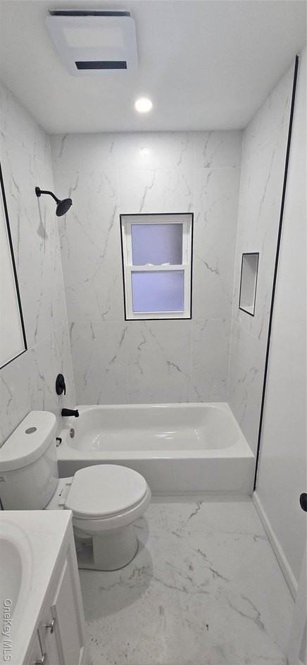 452 S 1st Ave - Photo 5 of 9