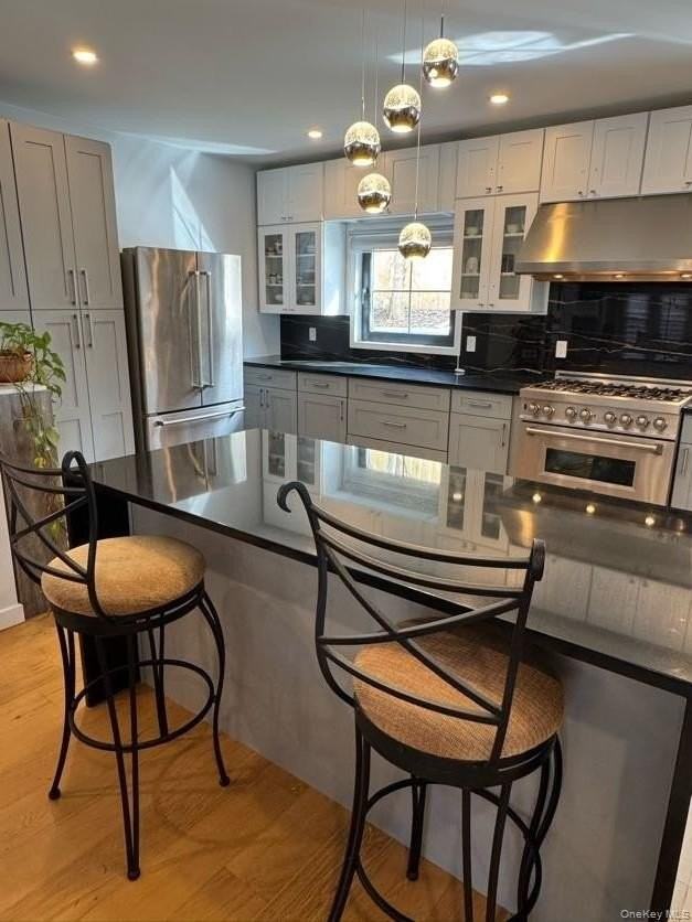 241 Main St - Photo 3 of 29