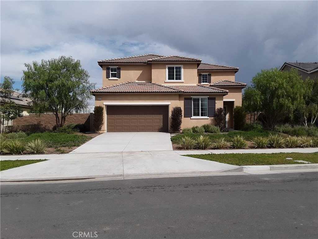 4443 Cherry Grv - Photo 2 of 41