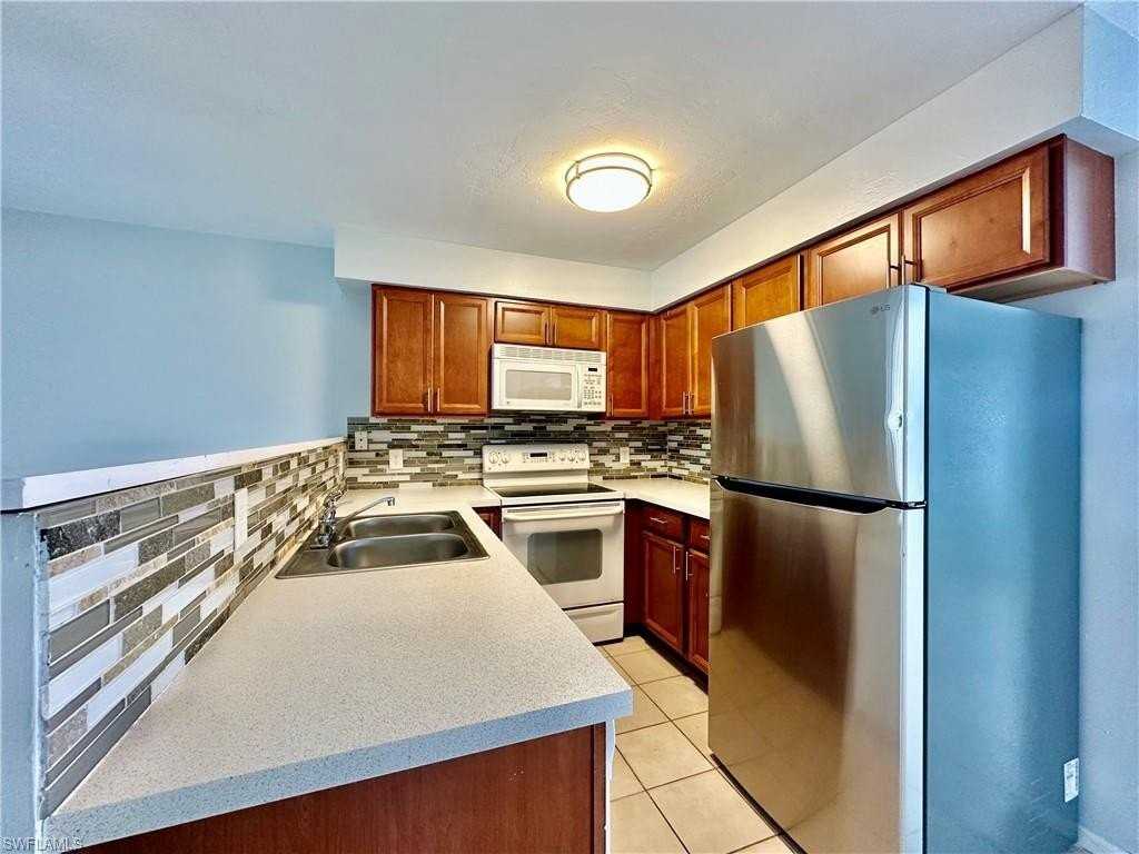 7433 Pebble Beach Rd - Photo 5 of 15