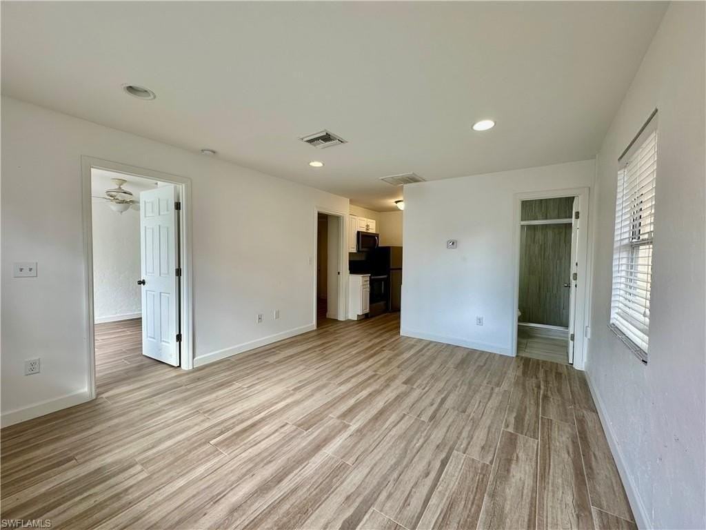 4241 Tarpon Ave Apt 4 - Photo 5 of 18