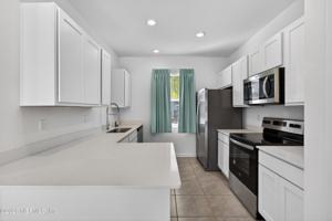 featured image of 125 Elmhurst Ln