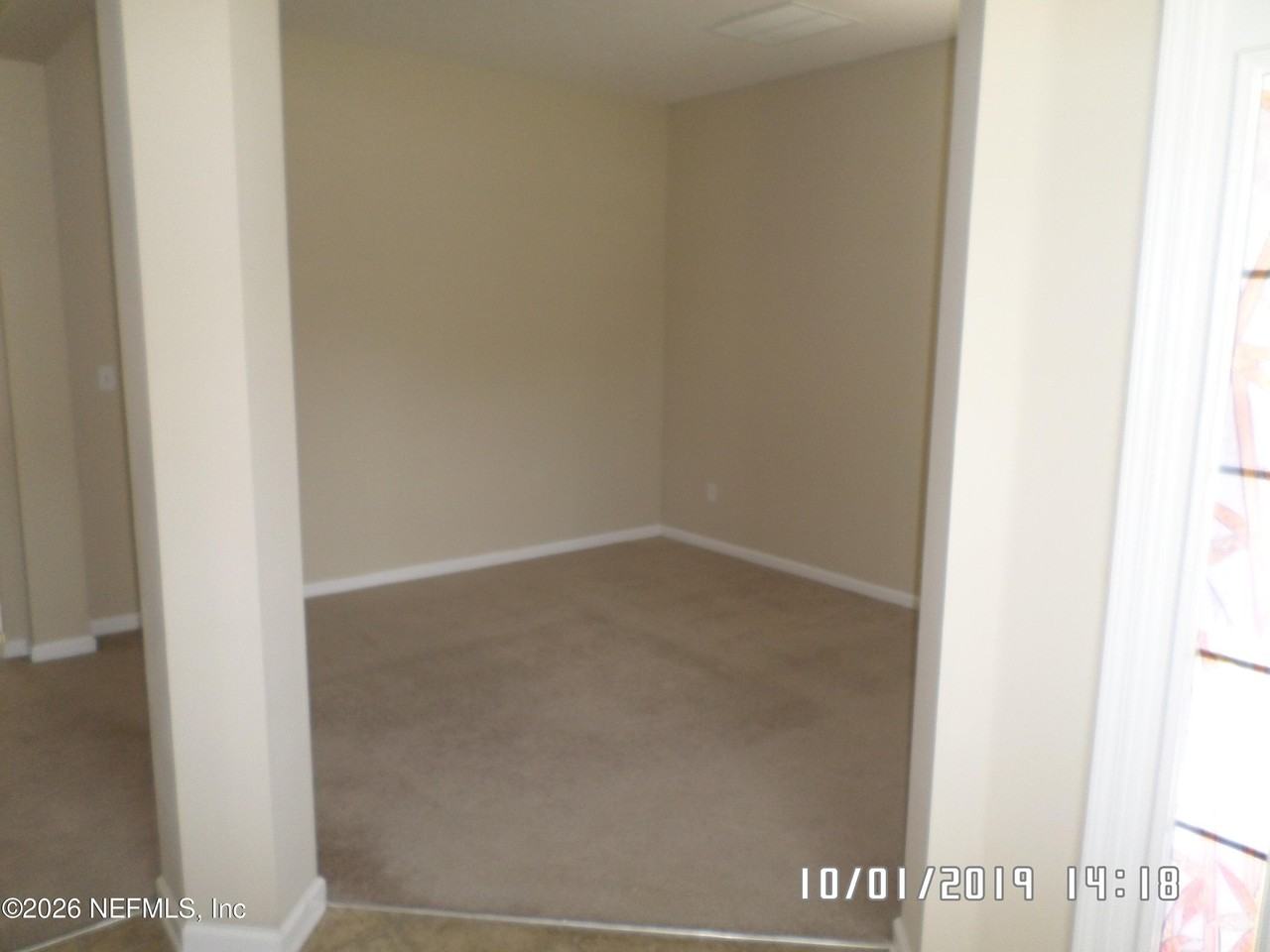 11807 Templeton Rd - Photo 5 of 18