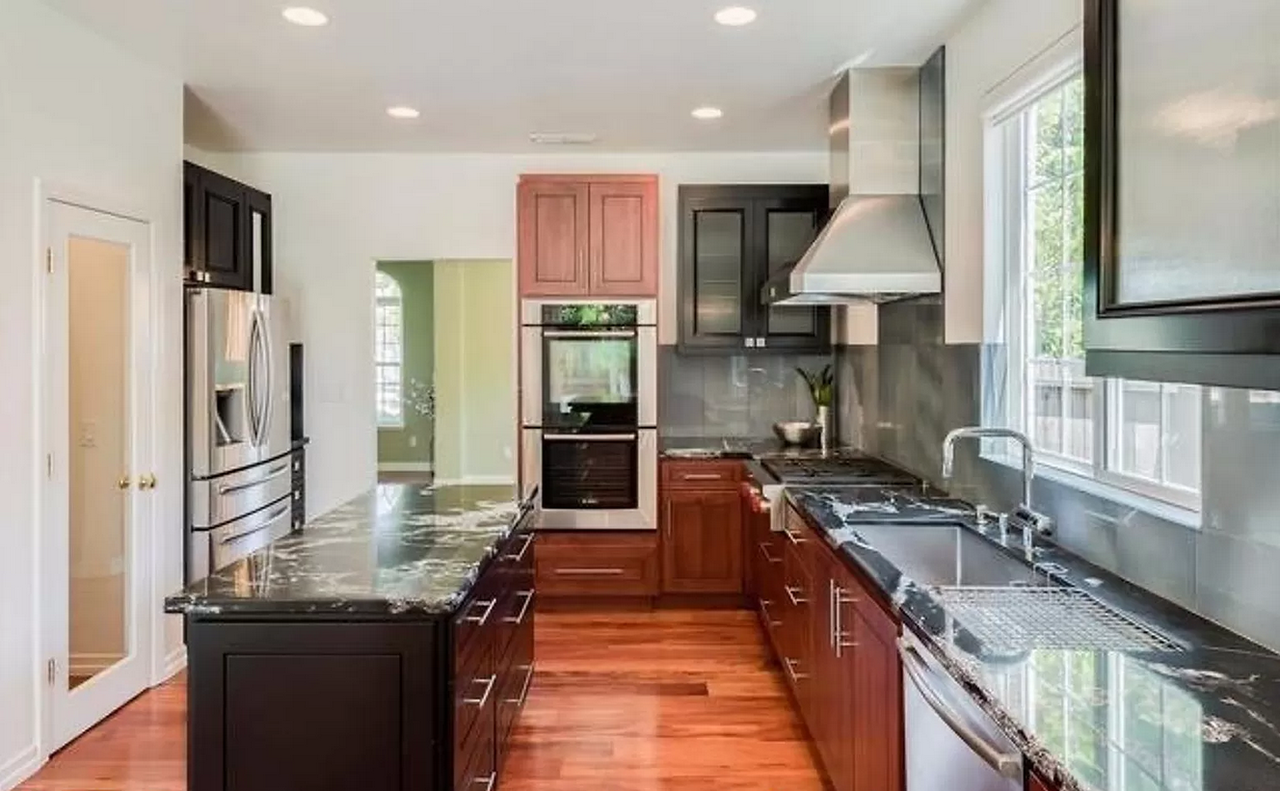 1001 Brock Cir #1 - Photo 2 of 7